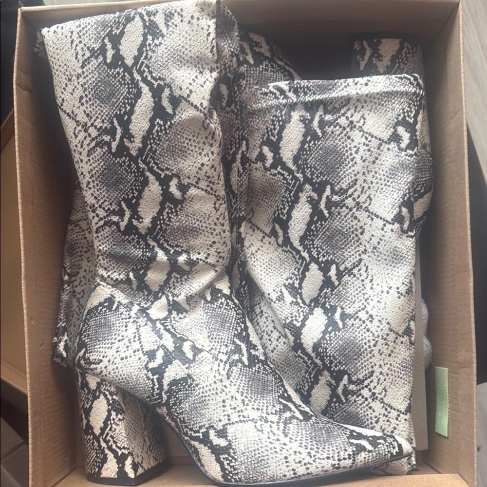 Snakeskin Patterned Boots